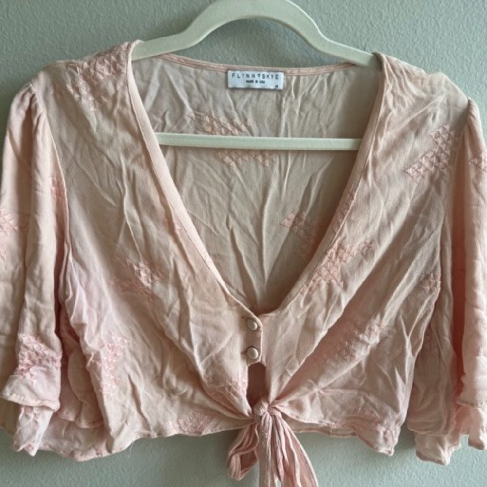 Flynn Skye Rose Cropped Blouse